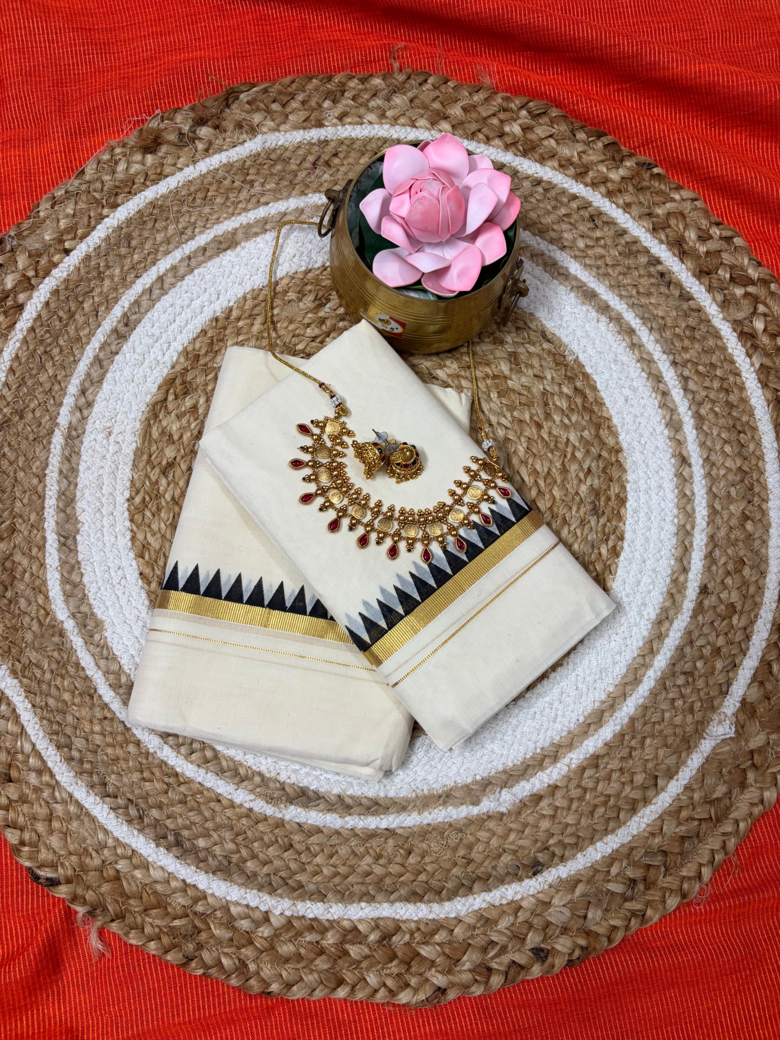 PURE COTTON MULTICOLOUR TEMPLE BORDER SAREE